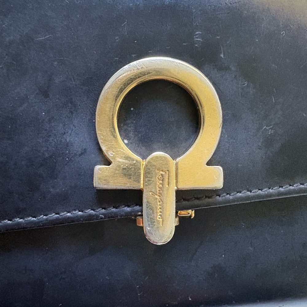 Vintage Ferragamo Leather Wallet - Picture 5 of 5